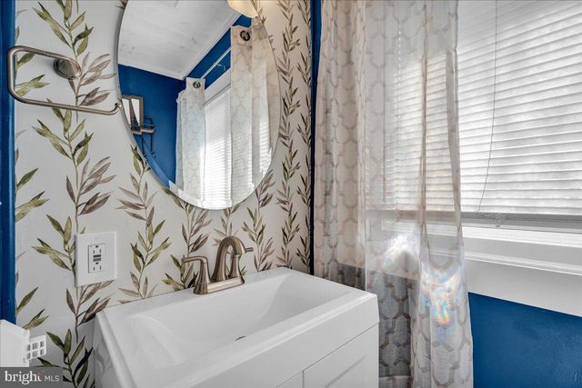 6756 IRVING AVE, Pennsauken, NJ 08109