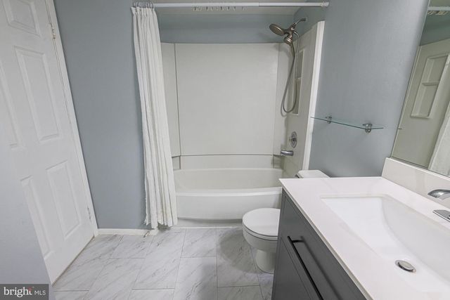 9 STILLWOOD CIR, Nottingham, MD 21236