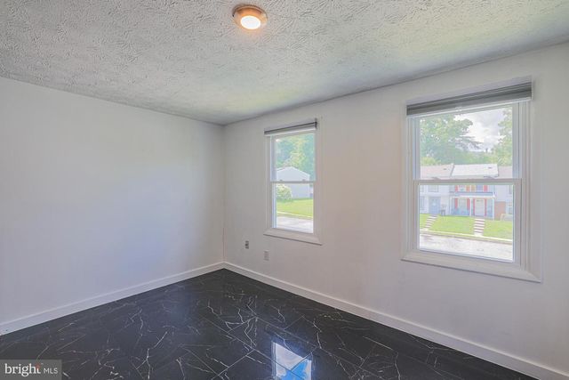 9 STILLWOOD CIR, Nottingham, MD 21236