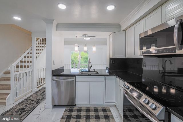 9 STILLWOOD CIR, Nottingham, MD 21236