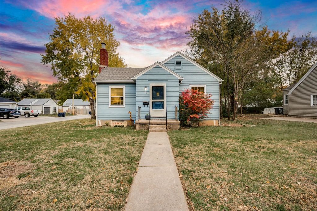 534 N Frazier, El Dorado, KS 67042