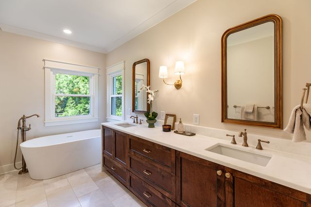 1403 Sneed Rd, W, Franklin, TN 37069