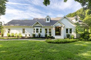 1403 Sneed Rd, W, Franklin, TN 37069