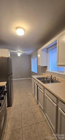 1803 Darbrook Drive, Charlotte, NC 28205