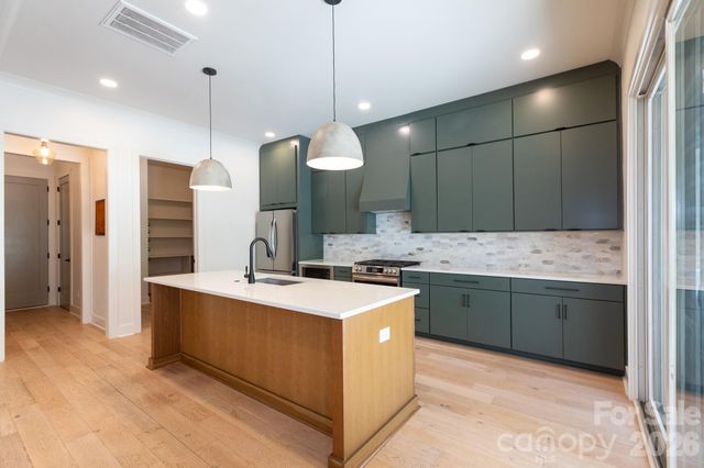 1602 Herrin Avenue, Charlotte, NC 28205