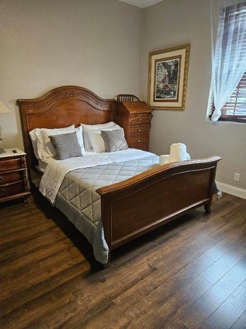 11334 81st Court N Guest Cottage, Palm Beach Gardens, FL 33412