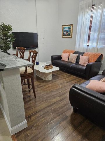 11334 81st Court N Guest Cottage, Palm Beach Gardens, FL 33412