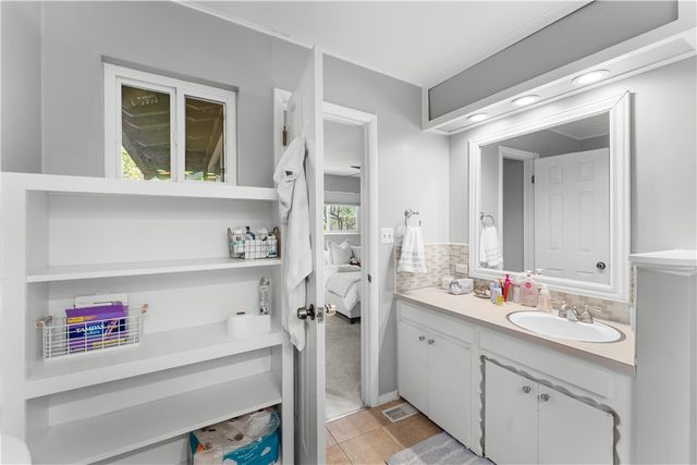 1316 Cardinal Drive, Fayetteville, AR 72703