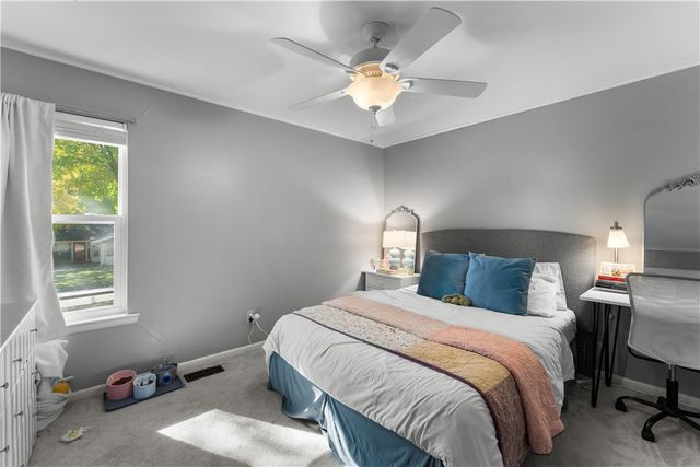 1316 Cardinal Drive, Fayetteville, AR 72703