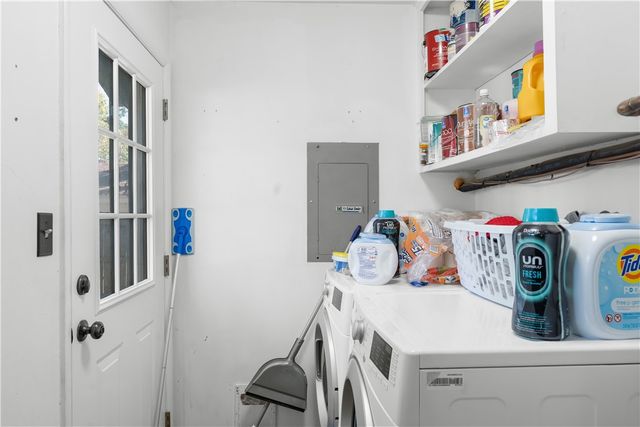 1316 Cardinal Drive, Fayetteville, AR 72703