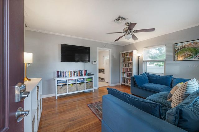 5138 3RD AVENUE N, St Petersburg, FL 33710