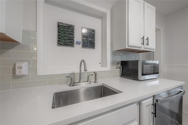 5138 3RD AVENUE N, St Petersburg, FL 33710