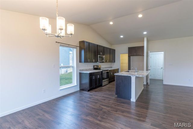 117 Liberty Valley Drive, Foristell, MO 63348