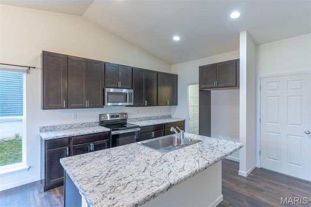 117 Liberty Valley Drive, Foristell, MO 63348