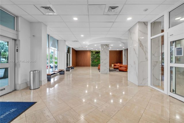 250 174th St 810, Sunny Isles Beach, FL 33160