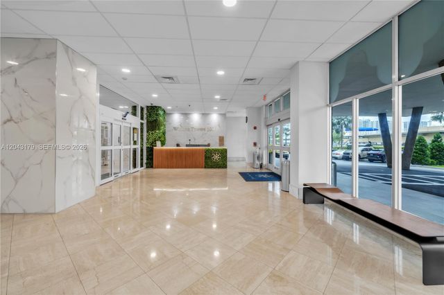 250 174th St 810, Sunny Isles Beach, FL 33160