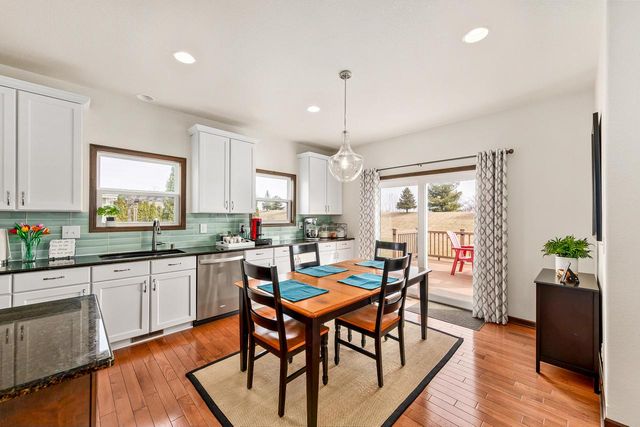 10194 34th STREET, Franklin, WI 53132