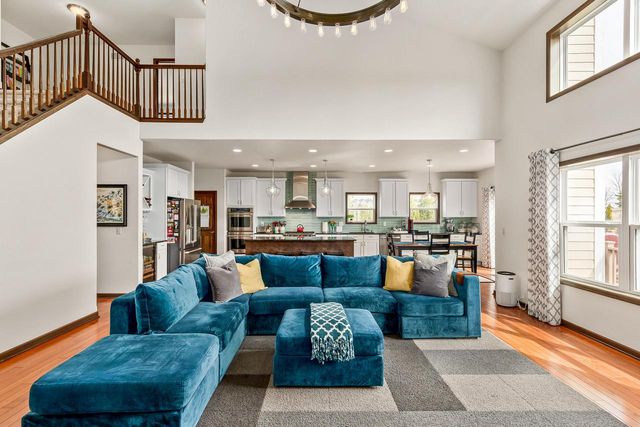 10194 34th STREET, Franklin, WI 53132