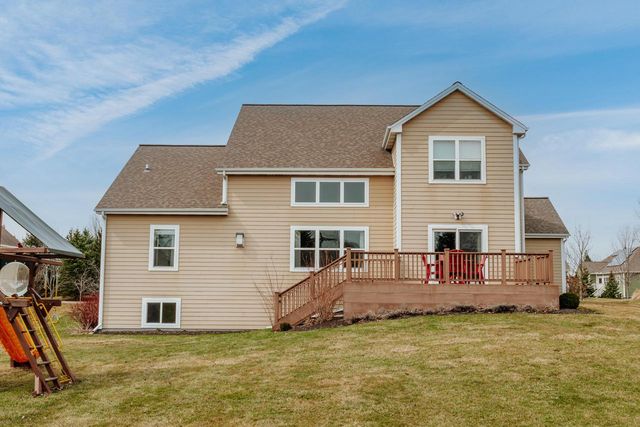 10194 34th STREET, Franklin, WI 53132