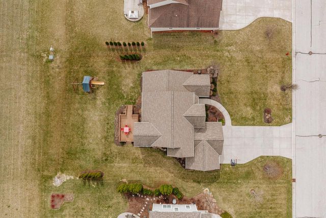 10194 34th STREET, Franklin, WI 53132