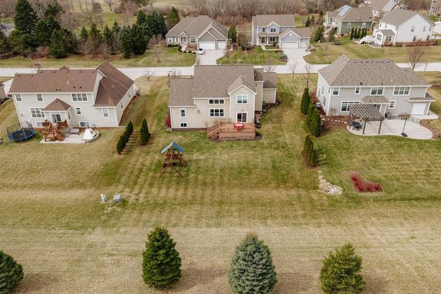 10194 34th STREET, Franklin, WI 53132