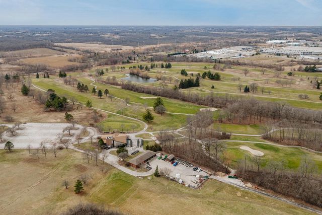 10194 34th STREET, Franklin, WI 53132
