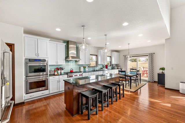 10194 34th STREET, Franklin, WI 53132