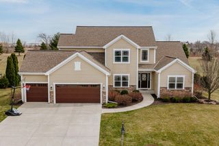 10194 34th STREET, Franklin, WI 53132