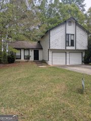 537 Fire Fly Drive, Tucker, GA 30084