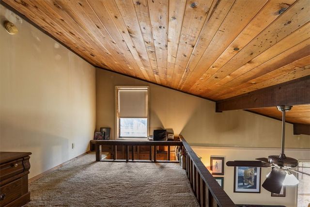 9826 Old Campbell Road, Rogers, AR 72758