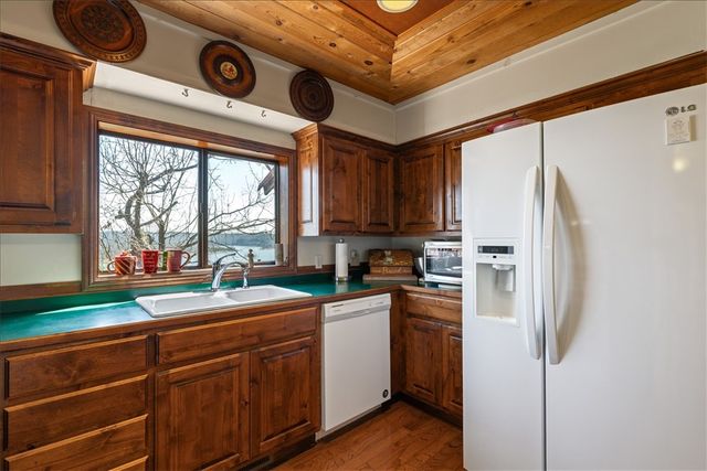 9826 Old Campbell Road, Rogers, AR 72758