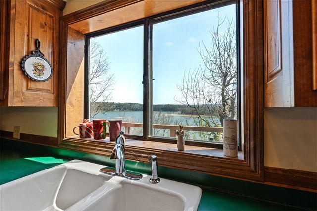 9826 Old Campbell Road, Rogers, AR 72758