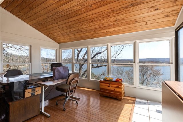 9826 Old Campbell Road, Rogers, AR 72758