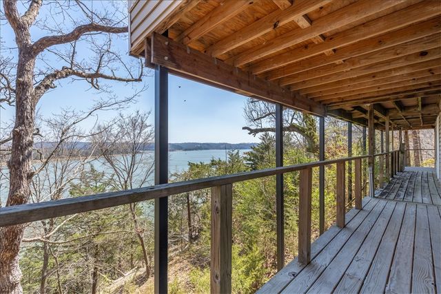 9826 Old Campbell Road, Rogers, AR 72758