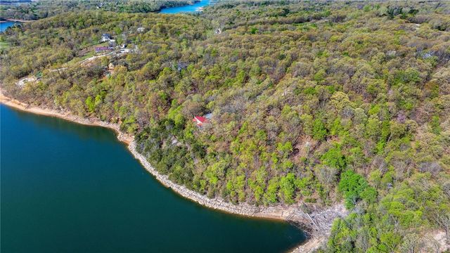 9826 Old Campbell Road, Rogers, AR 72758