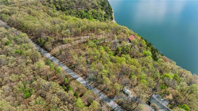 9826 Old Campbell Road, Rogers, AR 72758