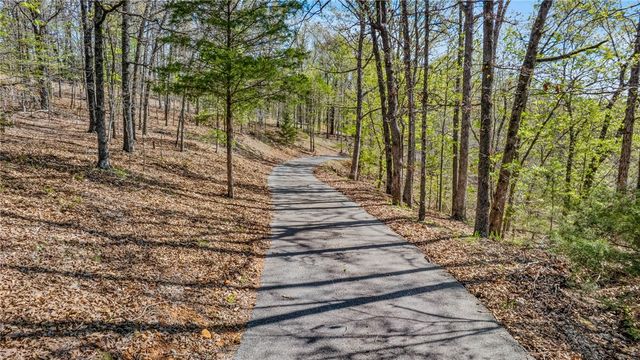 9826 Old Campbell Road, Rogers, AR 72758