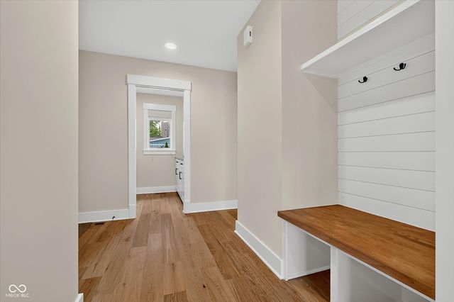10486 Dusty Rose Drive, Zionsville, IN 46077