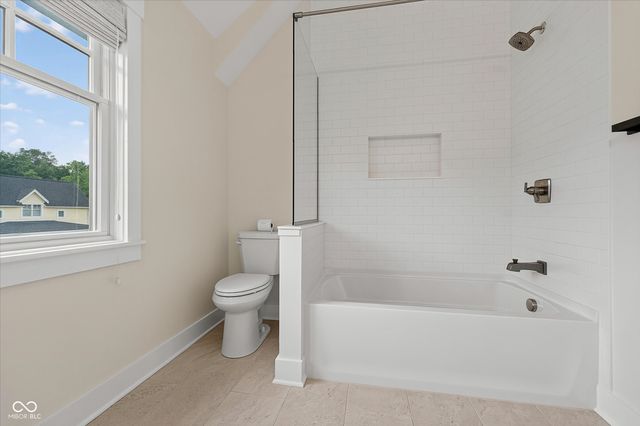 10486 Dusty Rose Drive, Zionsville, IN 46077