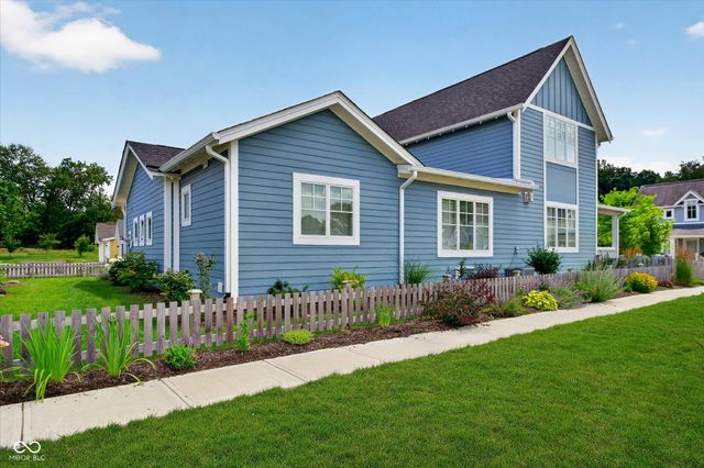 10486 Dusty Rose Drive, Zionsville, IN 46077