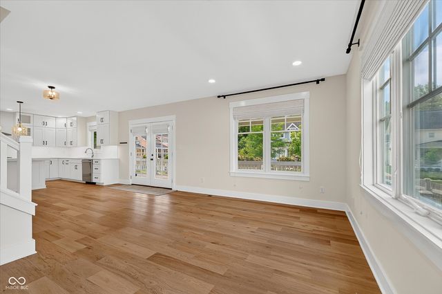 10486 Dusty Rose Drive, Zionsville, IN 46077