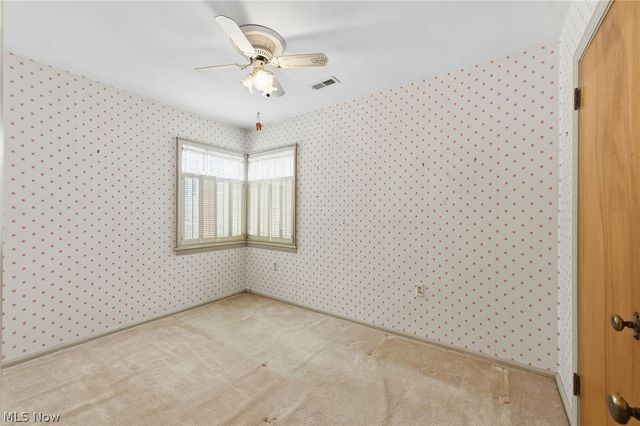 455 Vineland Road, Bay Village, OH 44140