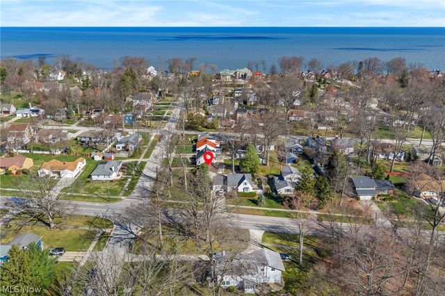 455 Vineland Road, Bay Village, OH 44140