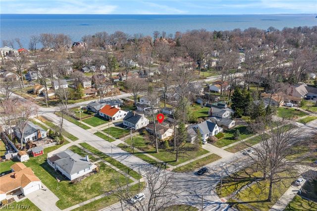 455 Vineland Road, Bay Village, OH 44140