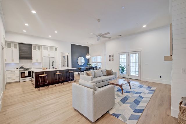 2152 Summerwood Drive, Mount Pleasant, SC 29466