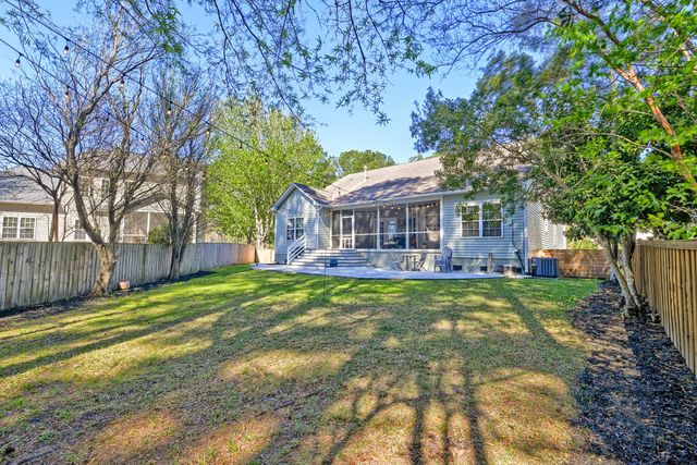 2152 Summerwood Drive, Mount Pleasant, SC 29466