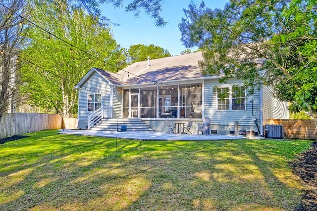 2152 Summerwood Drive, Mount Pleasant, SC 29466
