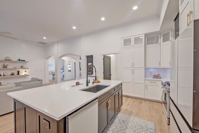 2152 Summerwood Drive, Mount Pleasant, SC 29466