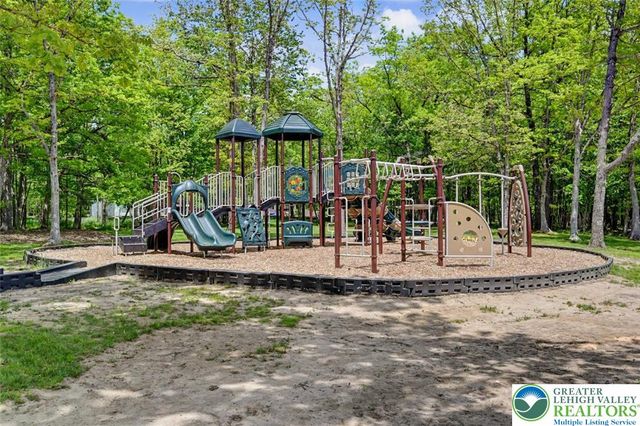 74 Beaver Drive, Penn Forest Twp, PA 18210