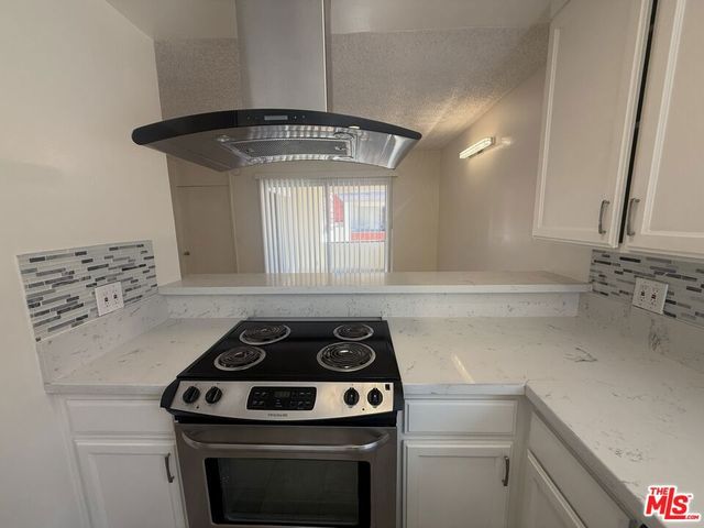5651 Sumner Way 310, Culver City, CA 90230